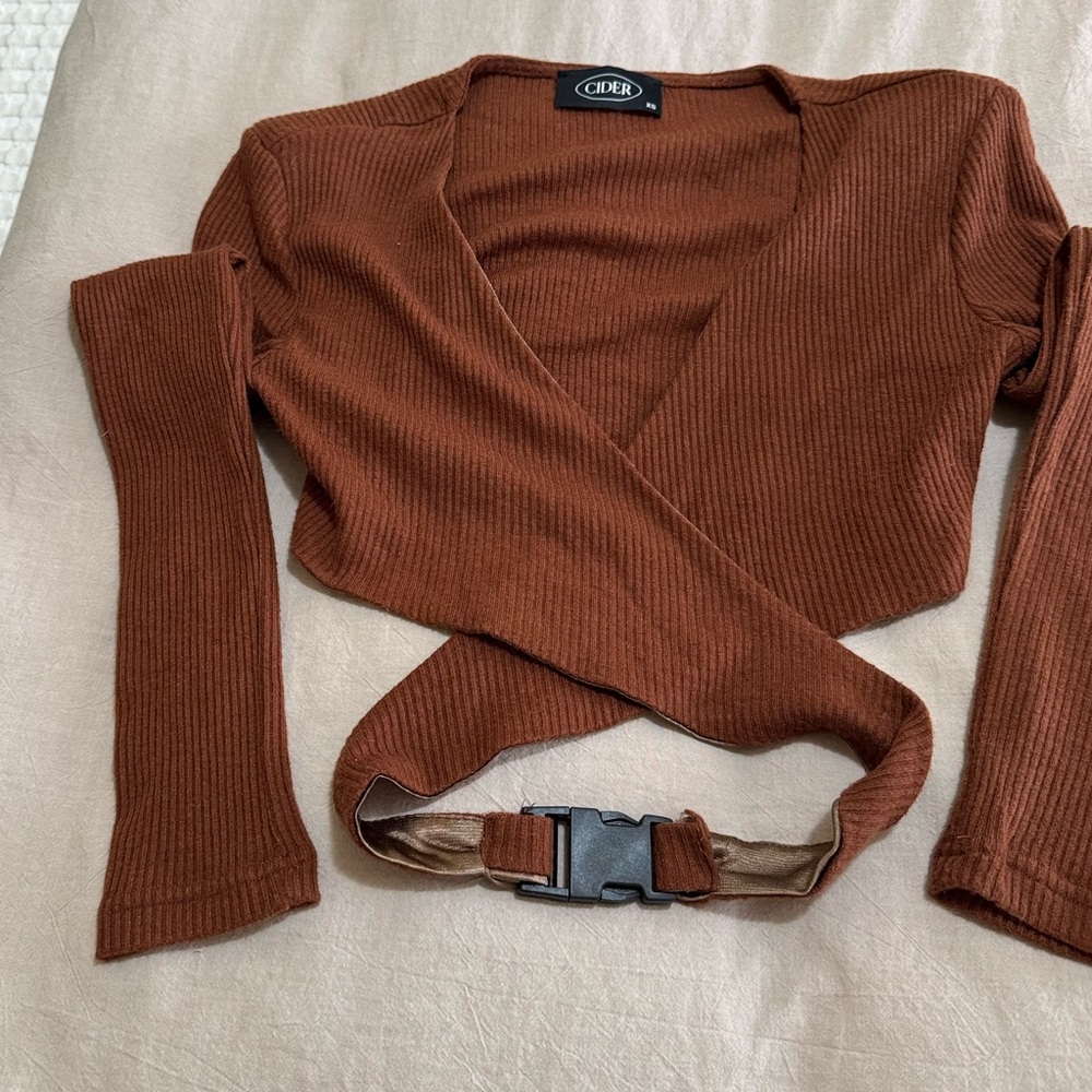 Cider Rust Ribbed Knit Top - Picture 2 of 5